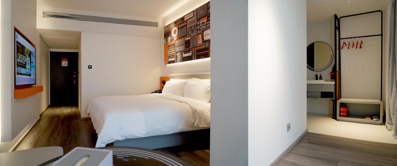 Ibis Styles Hotel - 260M From Guangji Street Subway Station Xi'an  Exterior foto